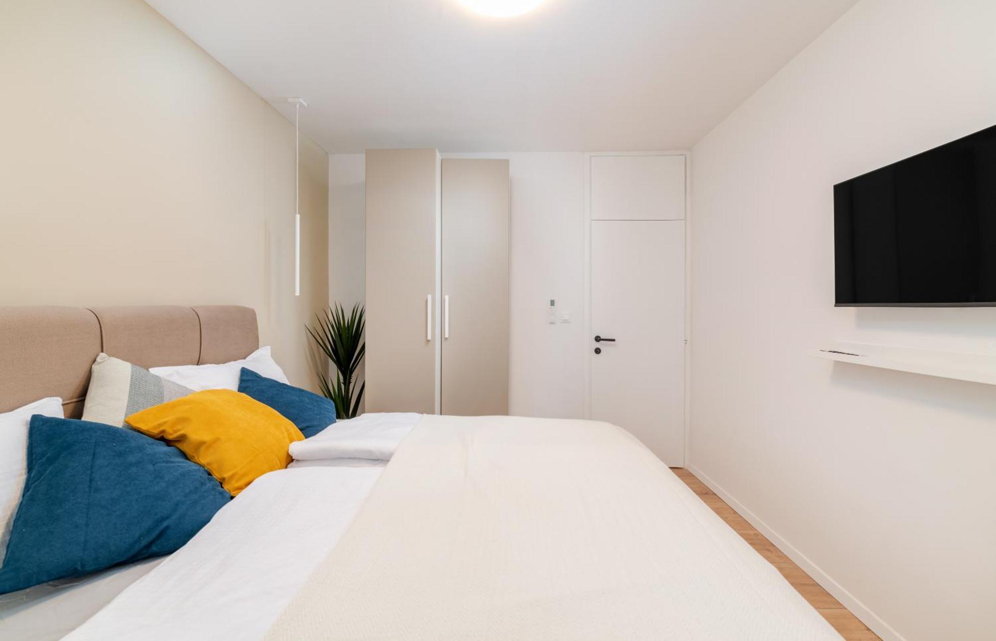 Cro.Lo Modern Retreat Apartment Split Bagian luar foto