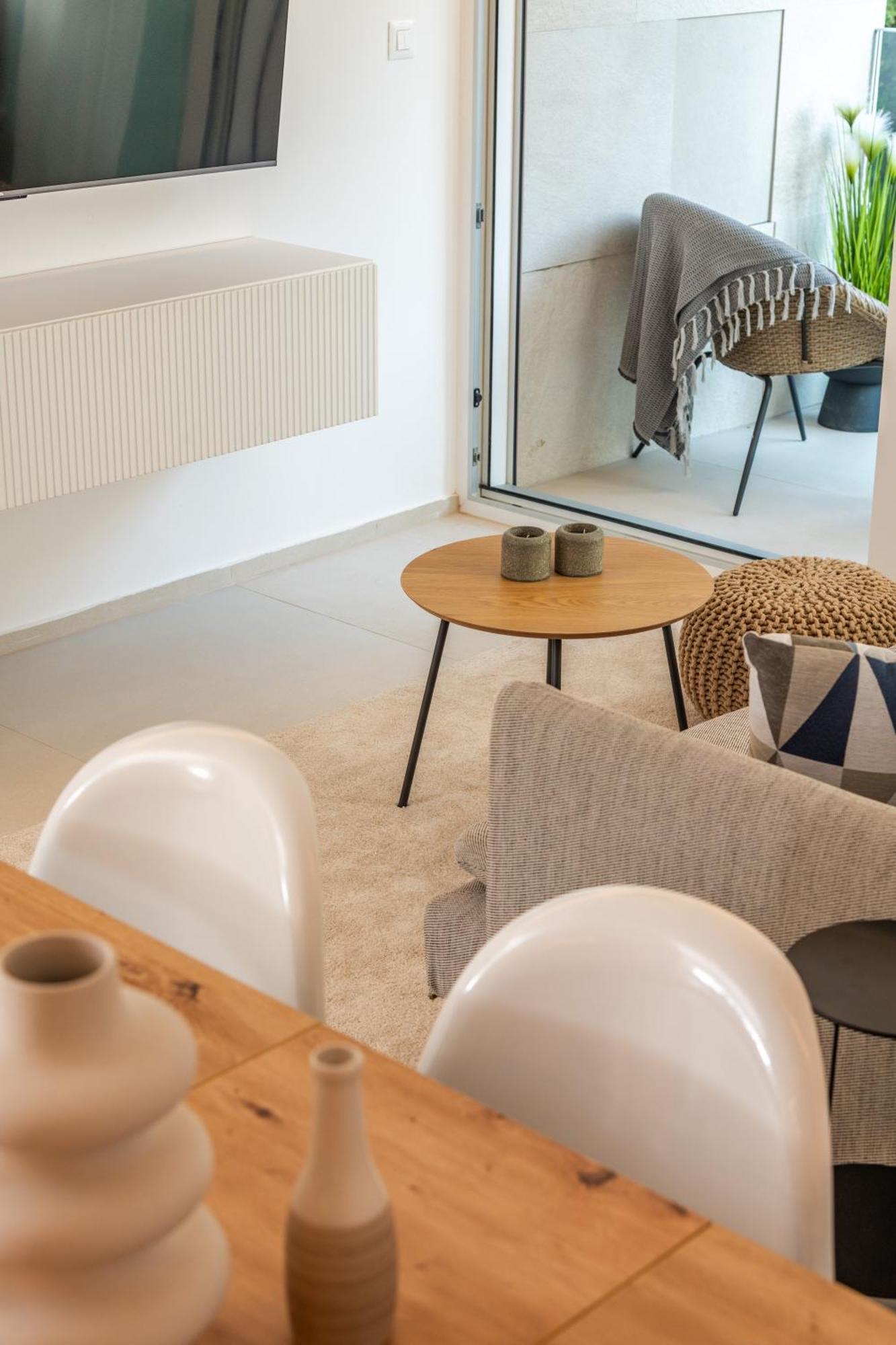 Cro.Lo Modern Retreat Apartment Split Bagian luar foto